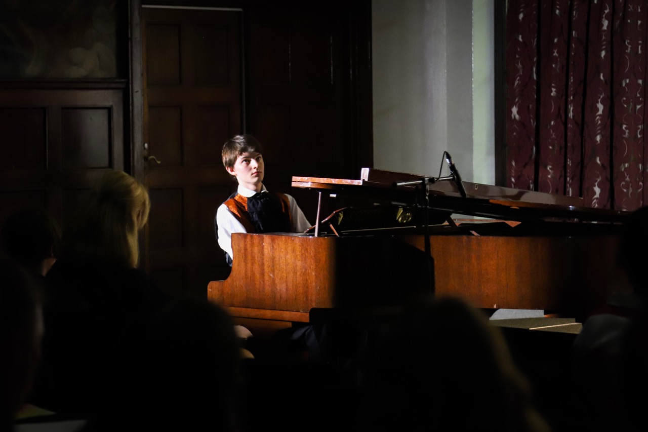 St Andrew’s resident playing the piano at one of the many College music recitals held annually in our Chapel.